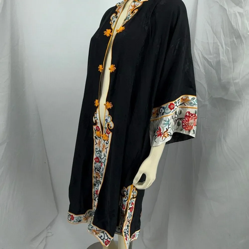 Vintage Jade Lantern Black Silk Embroidered Chinese Robe Duster Coat Floral Trim - Picture 6 of 16